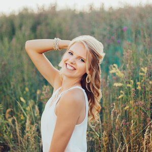 Meet your Posher, Olivia